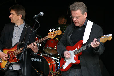 The Lightnings